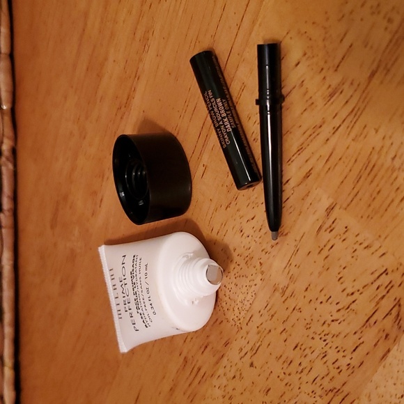 ❤️ 5for$10 NIP Sample Milano and Anastasia - Picture 2 of 3